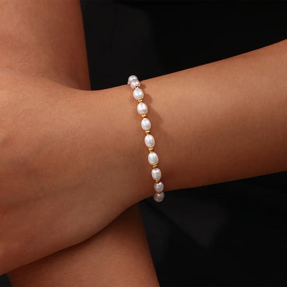 Luxurious White Pearl Jewelry Bracelet