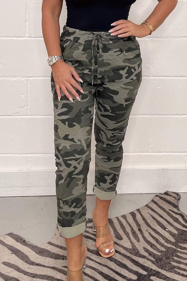 Relaxed Fit Leopard Cuffed Pants for Women