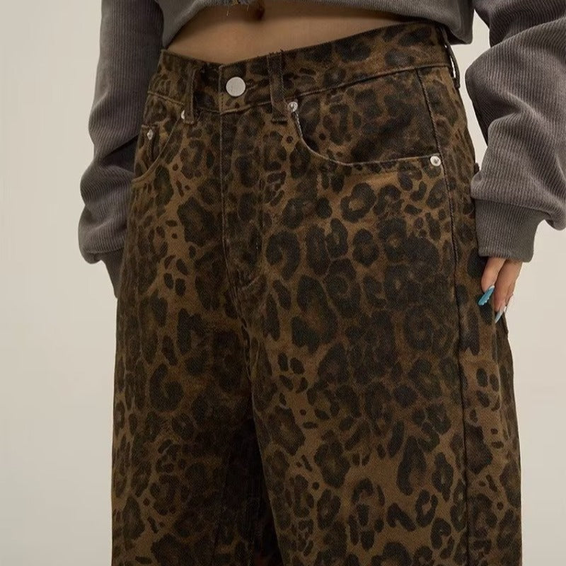 Fashionable Leopard Print Women's Pants