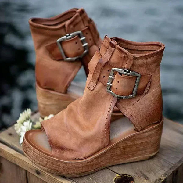 Summer Wedge Sandals with Buckle Strap