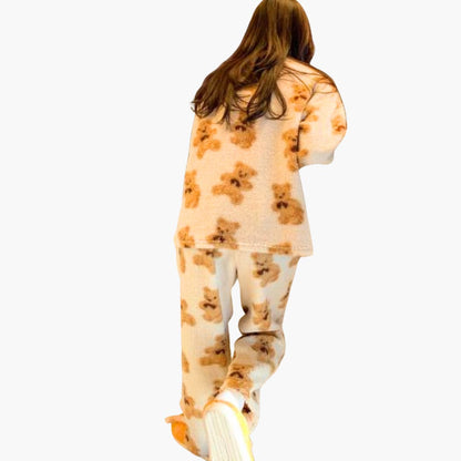 Cozy Women's Bear Print Pajama Set with Stretchy Waist