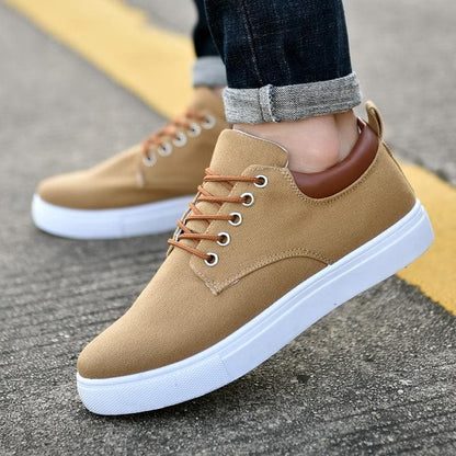 Men's Lightweight Athletic Shoes