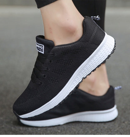 Comfy Women's Sneakers Round Toe Style