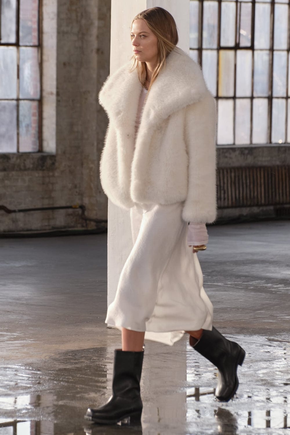 Warm Women's Parka Coat Modern Design