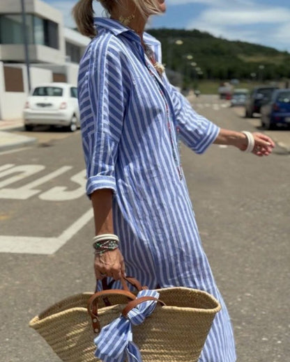 Classic Fit Striped Midi Dress with Collar and Sleeves