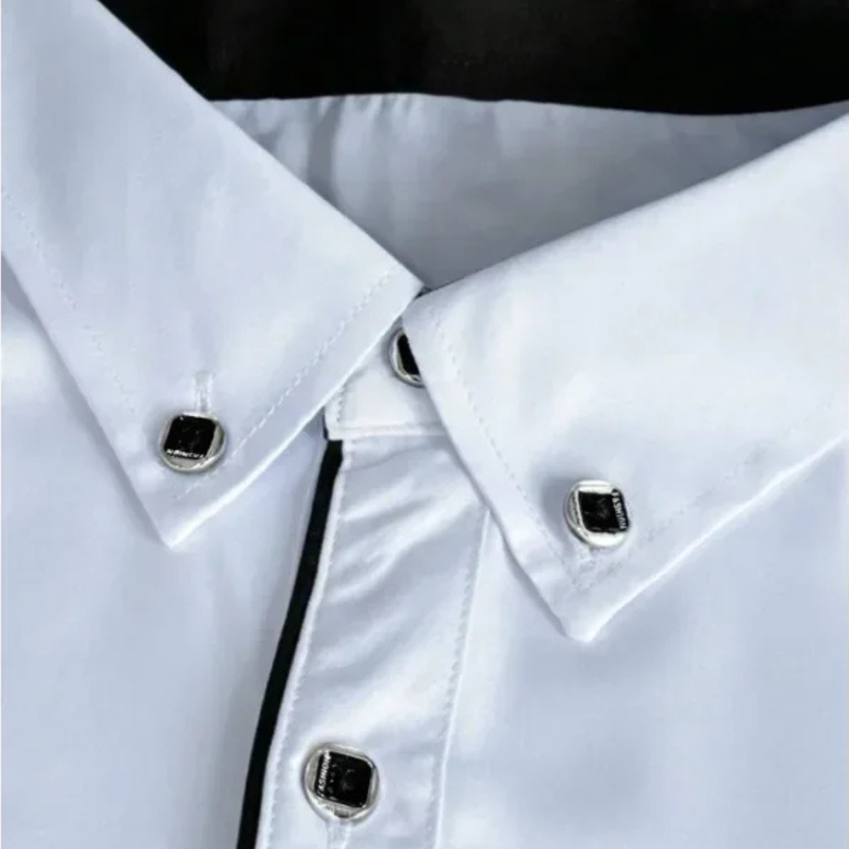 Classic Fit Mens White Long Sleeve Dress Shirt