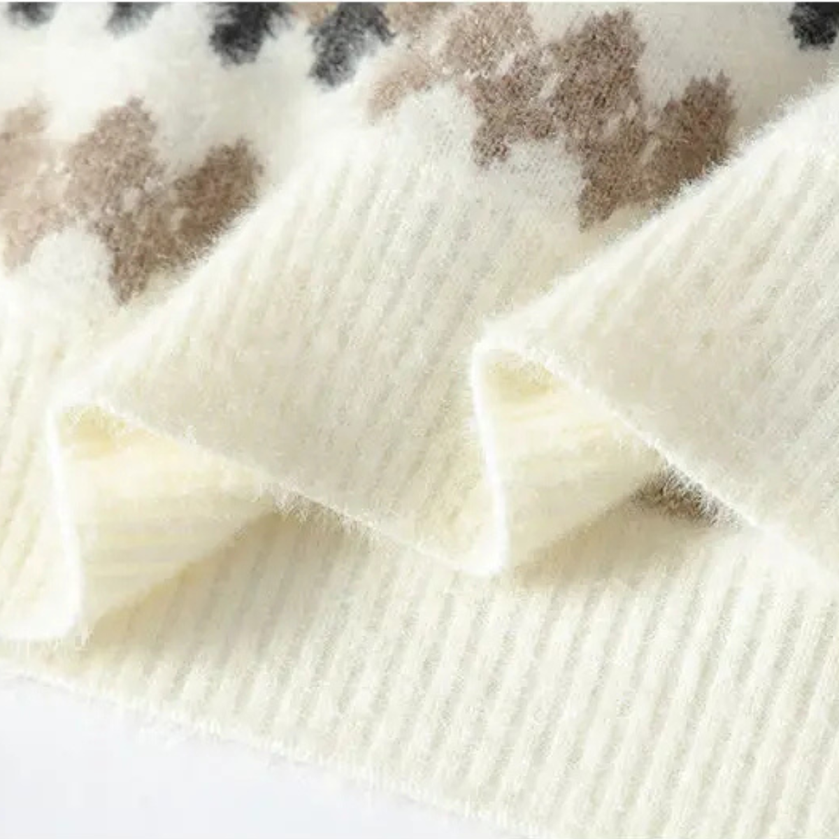 Classic Men's Striped Knit Sweater with Diamond Pattern