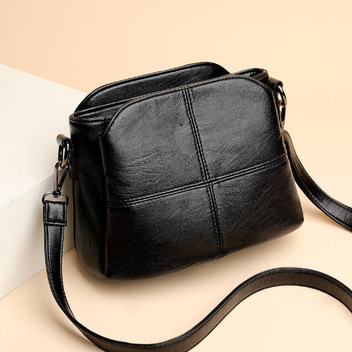 Fashionable Ladies Shoulder Handbag
