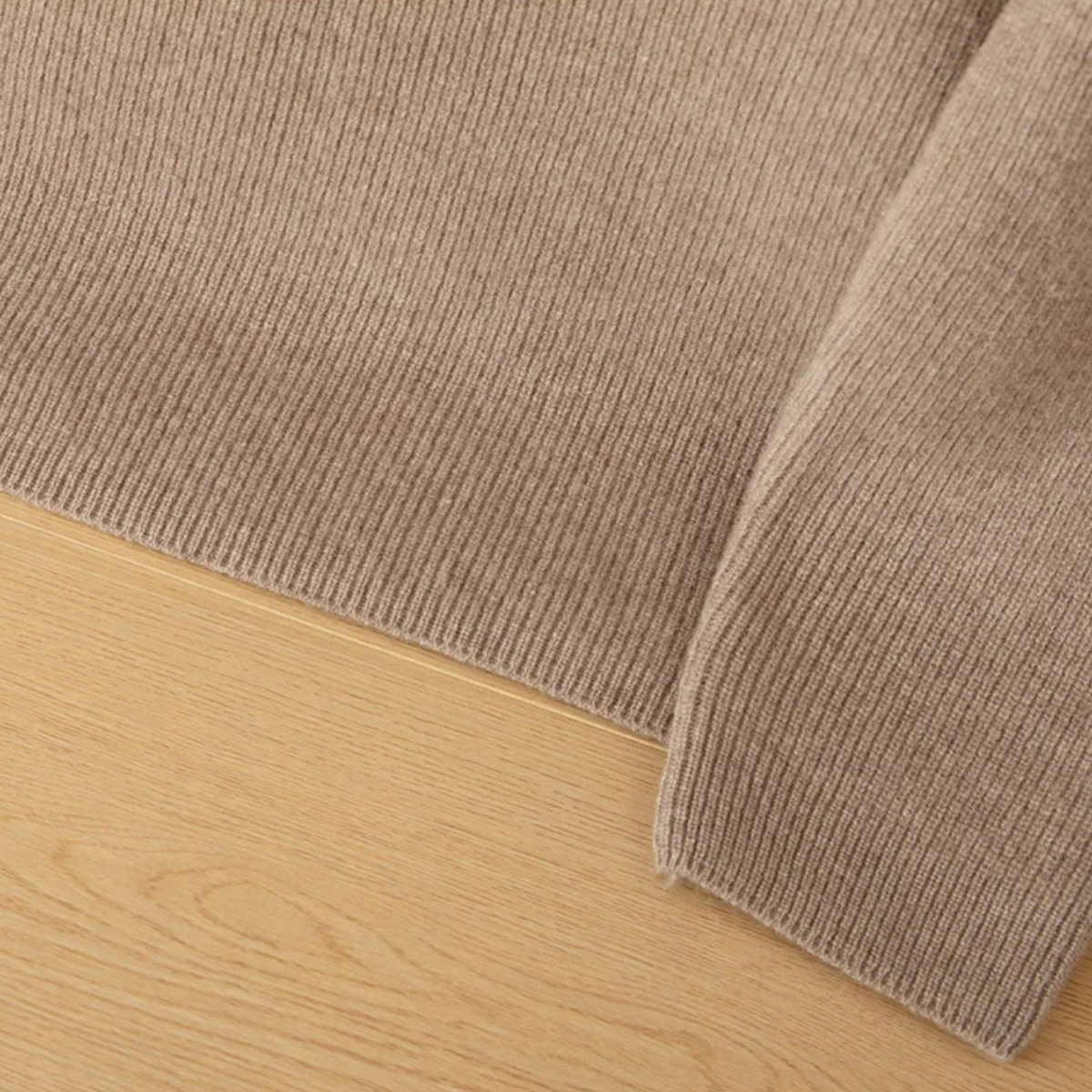 Soft Merino Wool Crew Neck Cashmere Sweater
