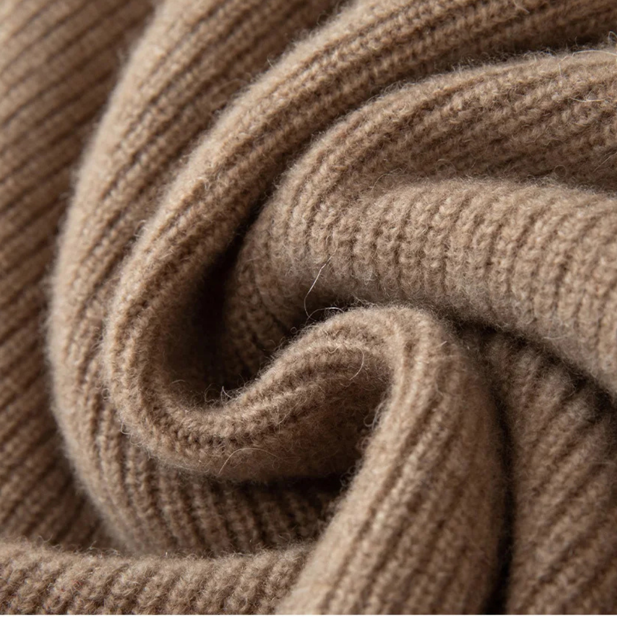Soft Merino Wool Crew Neck Cashmere Sweater