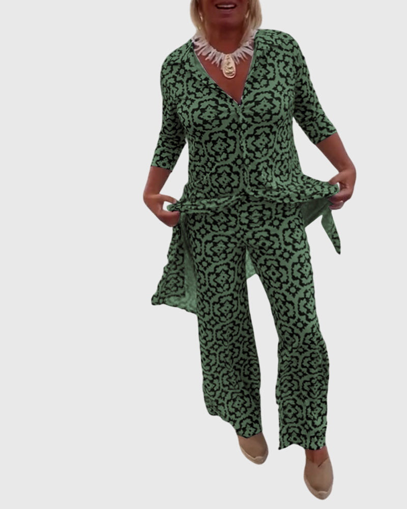 Classic Lace Women's 2 Piece Outfit