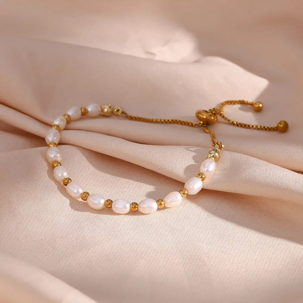 Luxurious White Pearl Jewelry Bracelet - Nocini