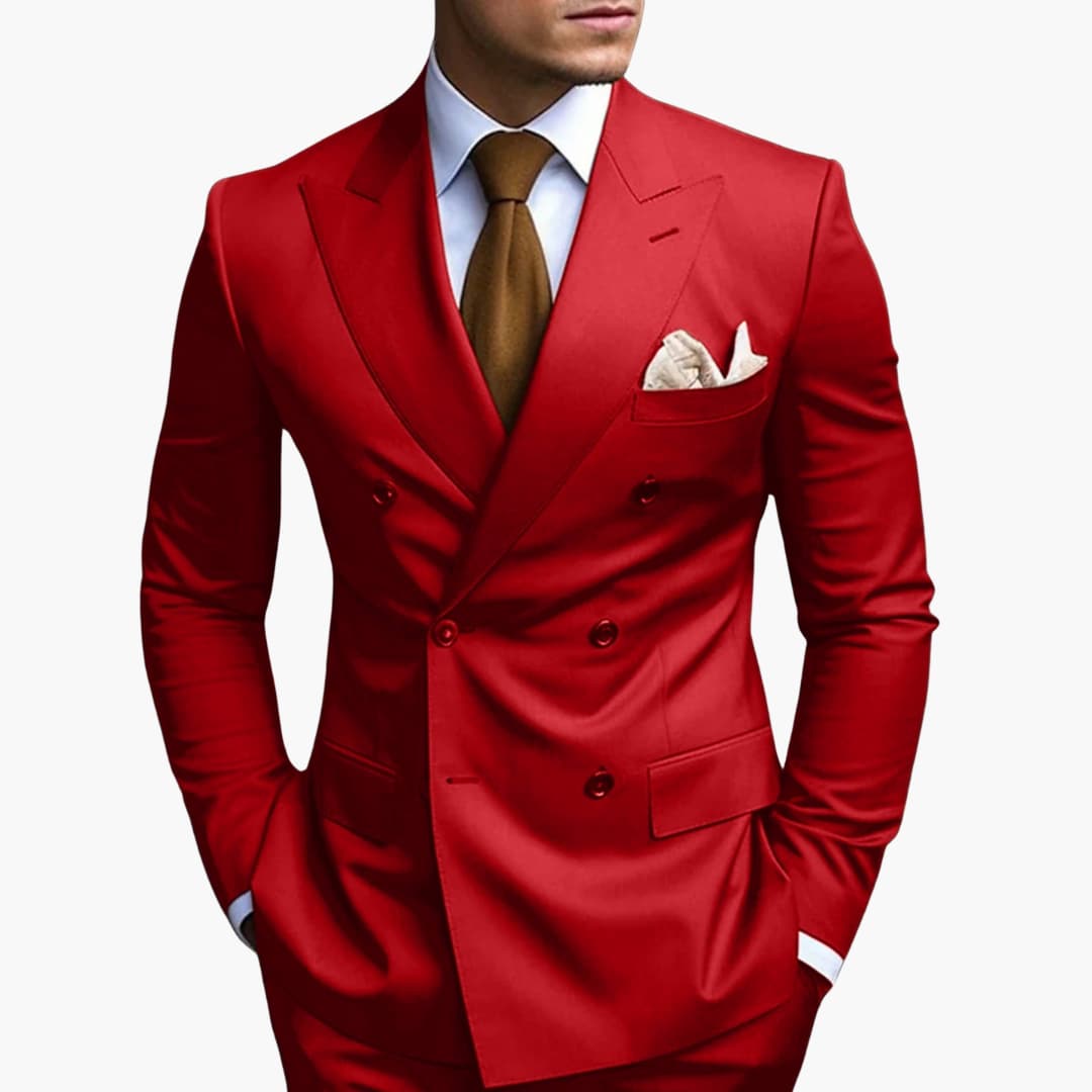 Classic 2 Piece Suit with Peak Lapels and Buttons
