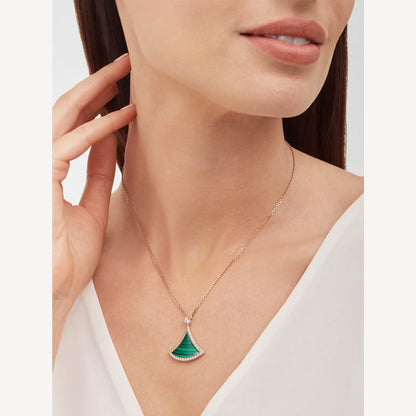 Elegant Green Agate Sterling Silver Necklace