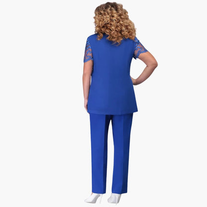 Tailored 3-Piece Ladies Business Suit