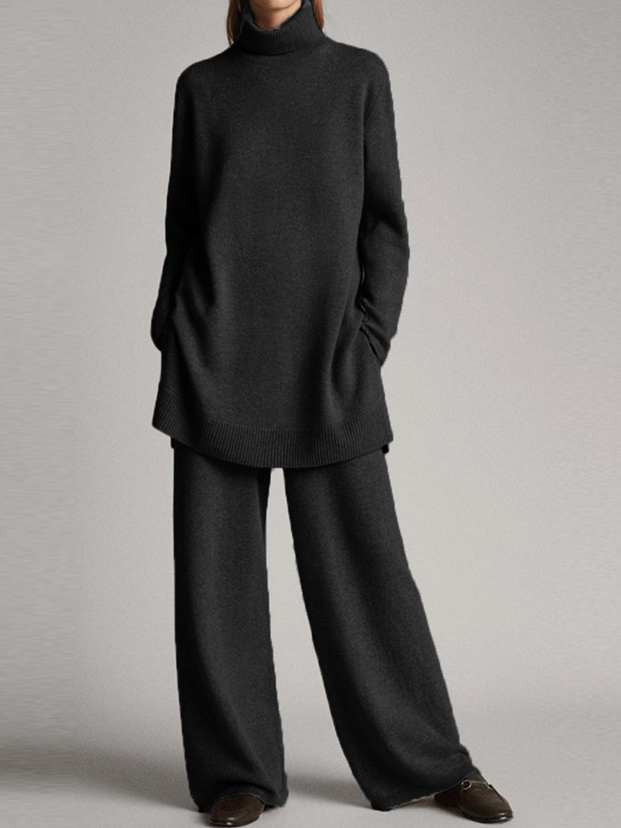 Soft Women's Oversized Sweater and Pant Set - Nocini