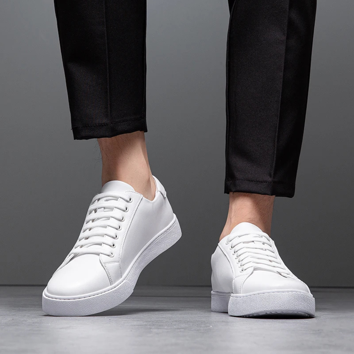 Comfortable Men's Vintage Low Top Sneakers