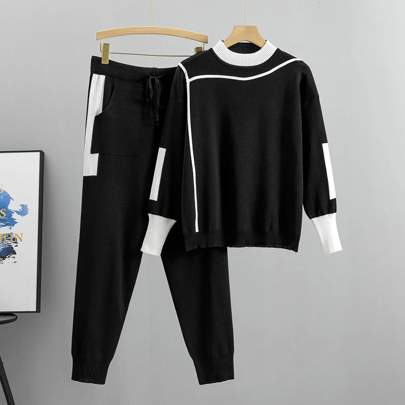 Soft Knit 2-Piece Women's Clothing Set