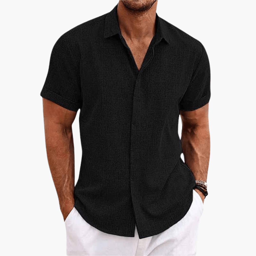 Classic Fit Men's Short Sleeve Button Shirt