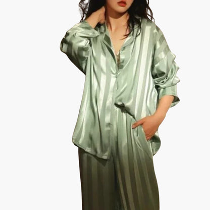Luxurious Sleepwear Pajama Set for Women - Olytrend
