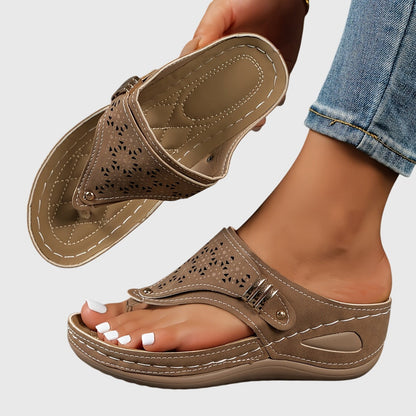 Livia | Soft Beach Sandals