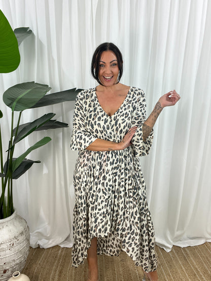 Relaxed Fit V-Neck Animal Print Women's Dress