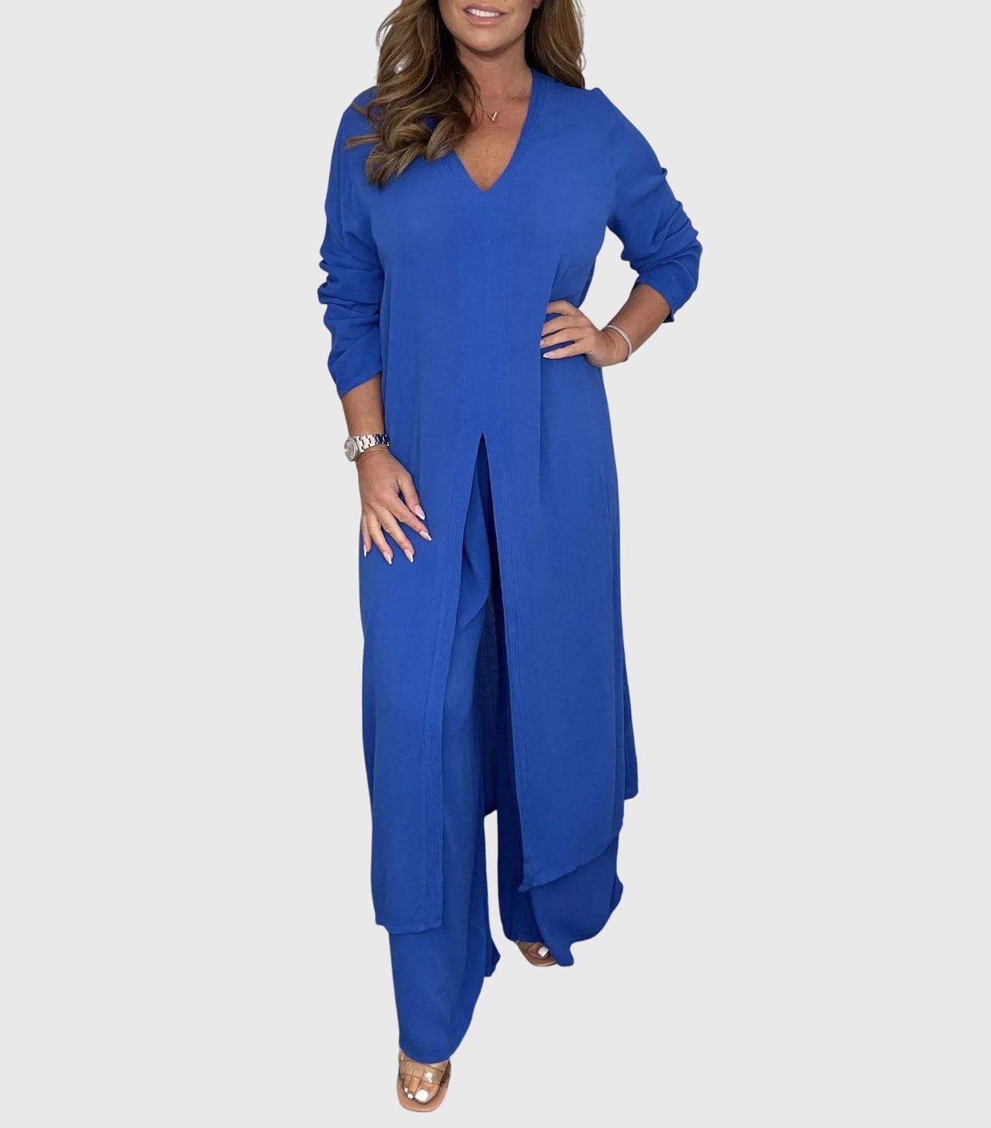 Ladies Beautiful 2 Piece Outfit