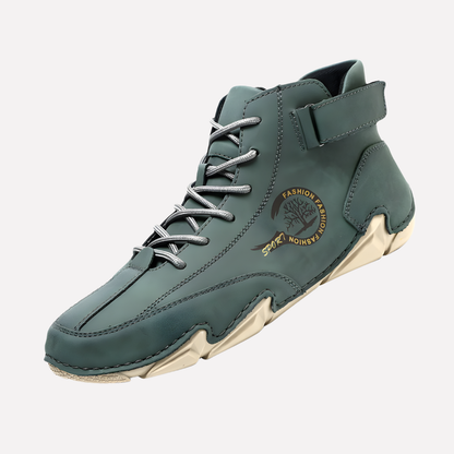 Comfortable Insulated Hiking Boots