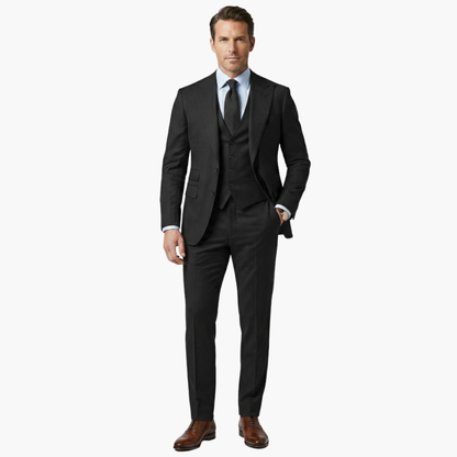 Classic Fit 3 Piece Suit with Peak Lapel Jacket