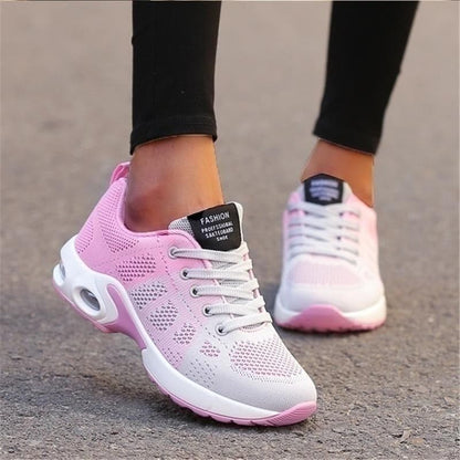 Lightweight Women's Sneakers with Airy Mesh and Cushioning