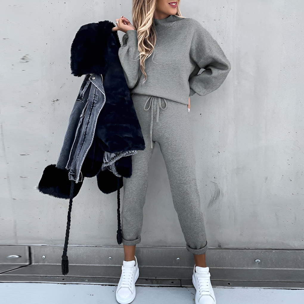 Comfortable Cozy Lounge Suit