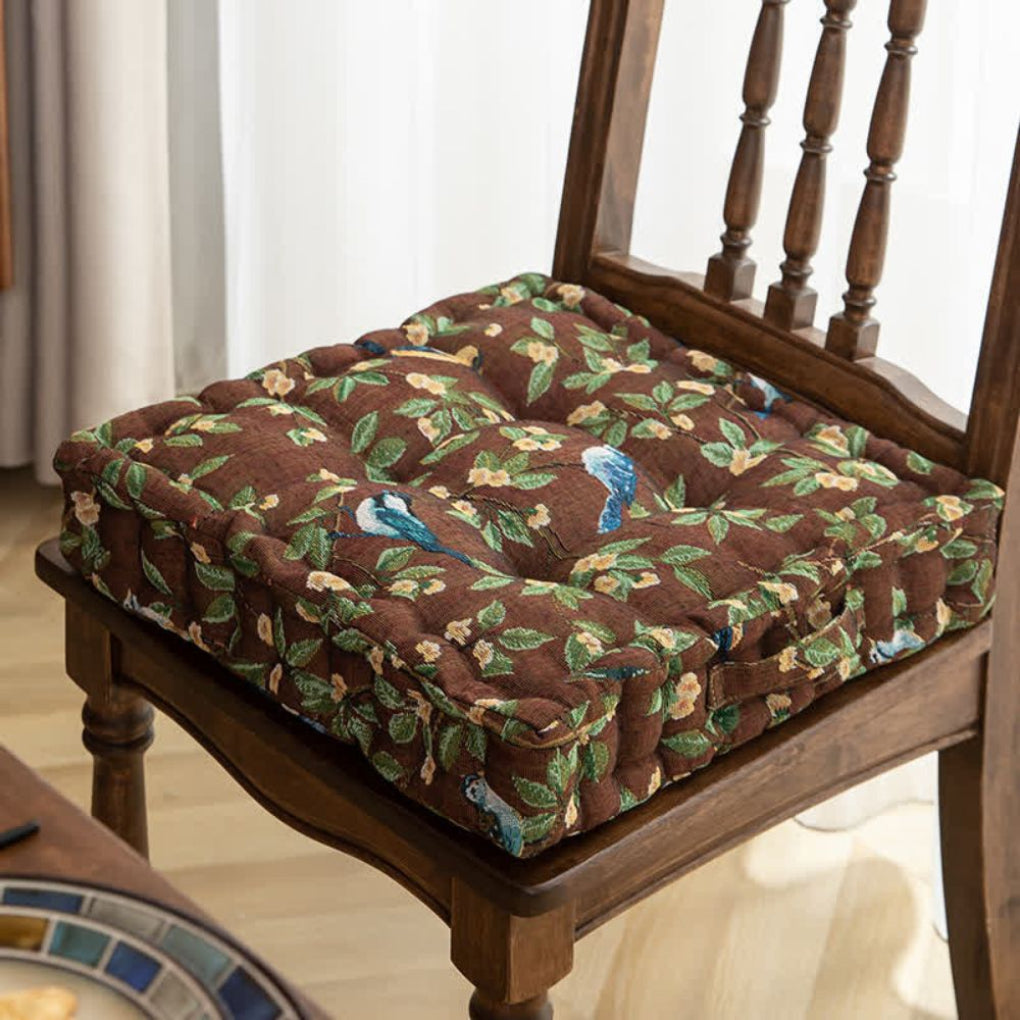 Comfortable Cushioned Chair Pad with Straps