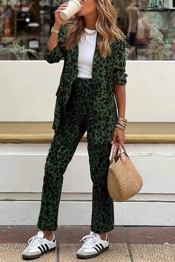 Stylish Leopard Loungewear Set for Women