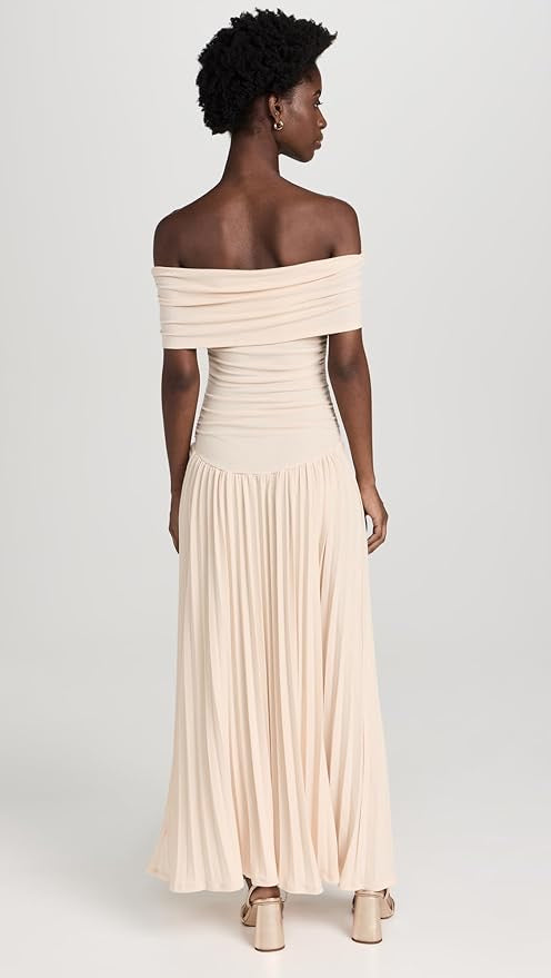 Lightweight Maxi Dress for Easy Summer Fashion