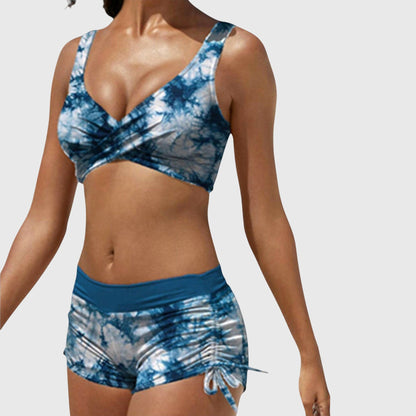 Stylish Women's Swimwear for Beachy Chic