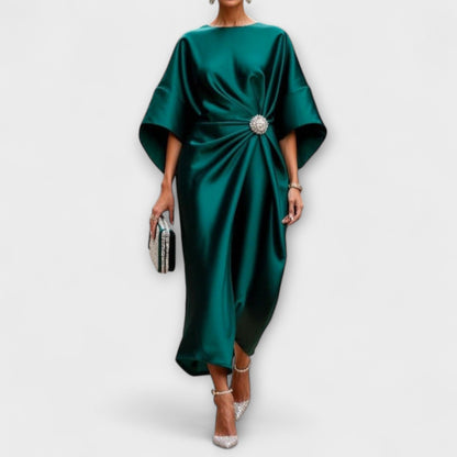 Luxurious Shine Evening Gown for Formal Events