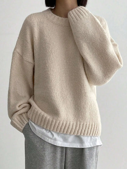 Soft Women's Chic Oversized Sweater for Daily Wear
