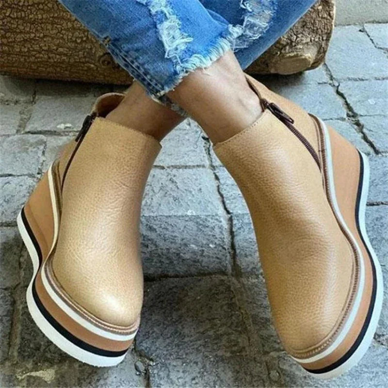 Fiona | Women’s Winter Platform Chelsea Boots Caliboot