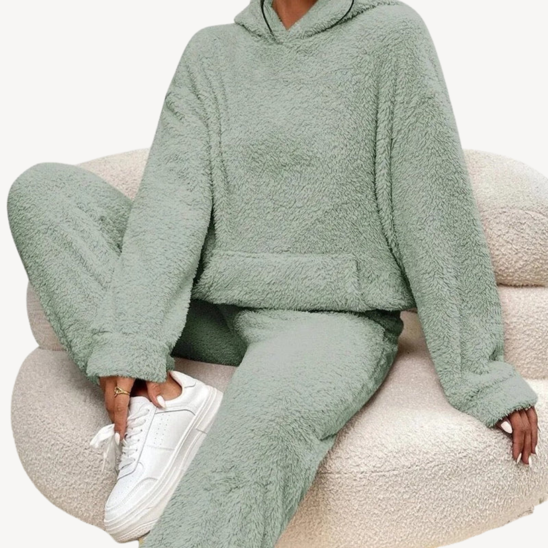 Soft Women's Lounge Tracksuit Set