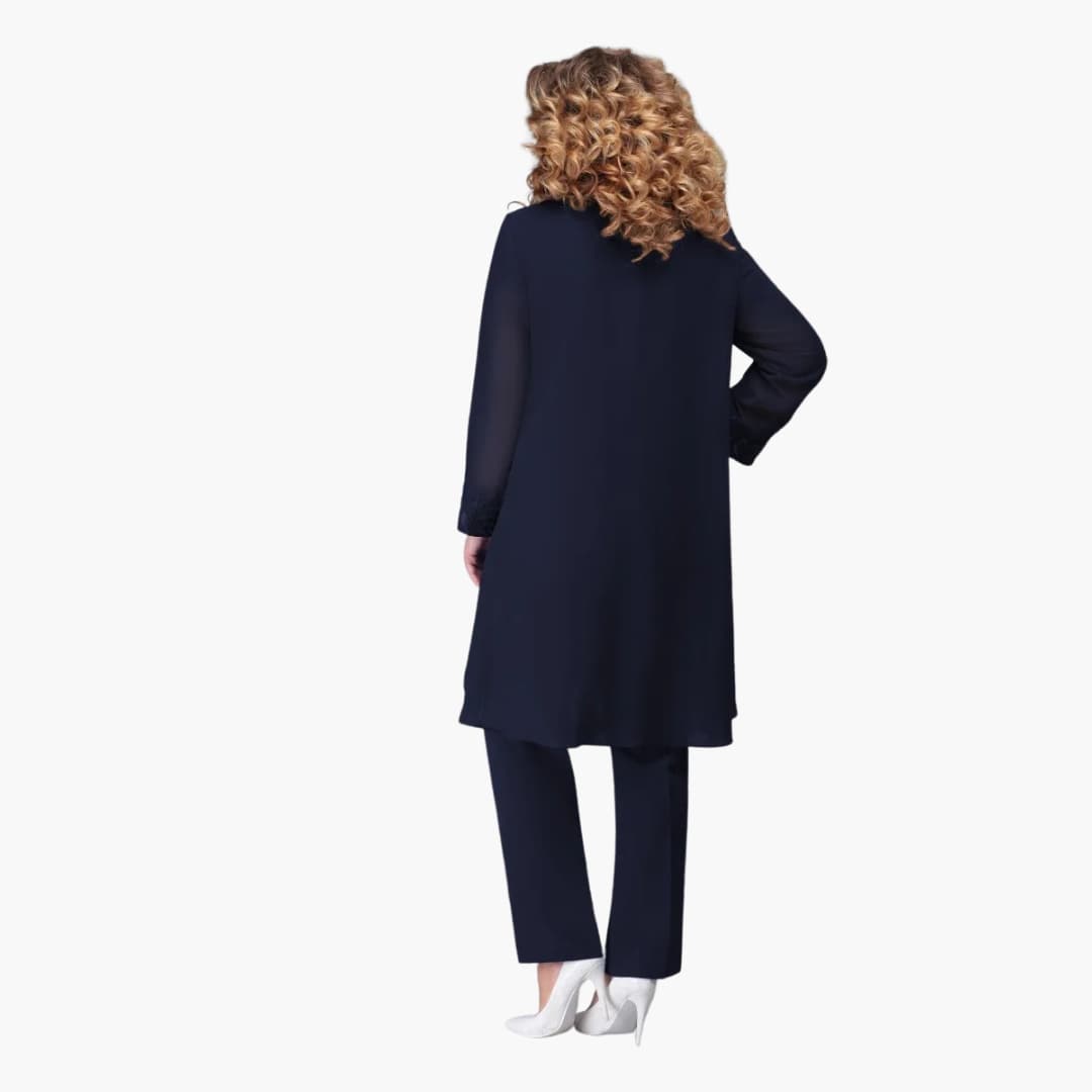 Tailored 3-Piece Ladies Business Suit