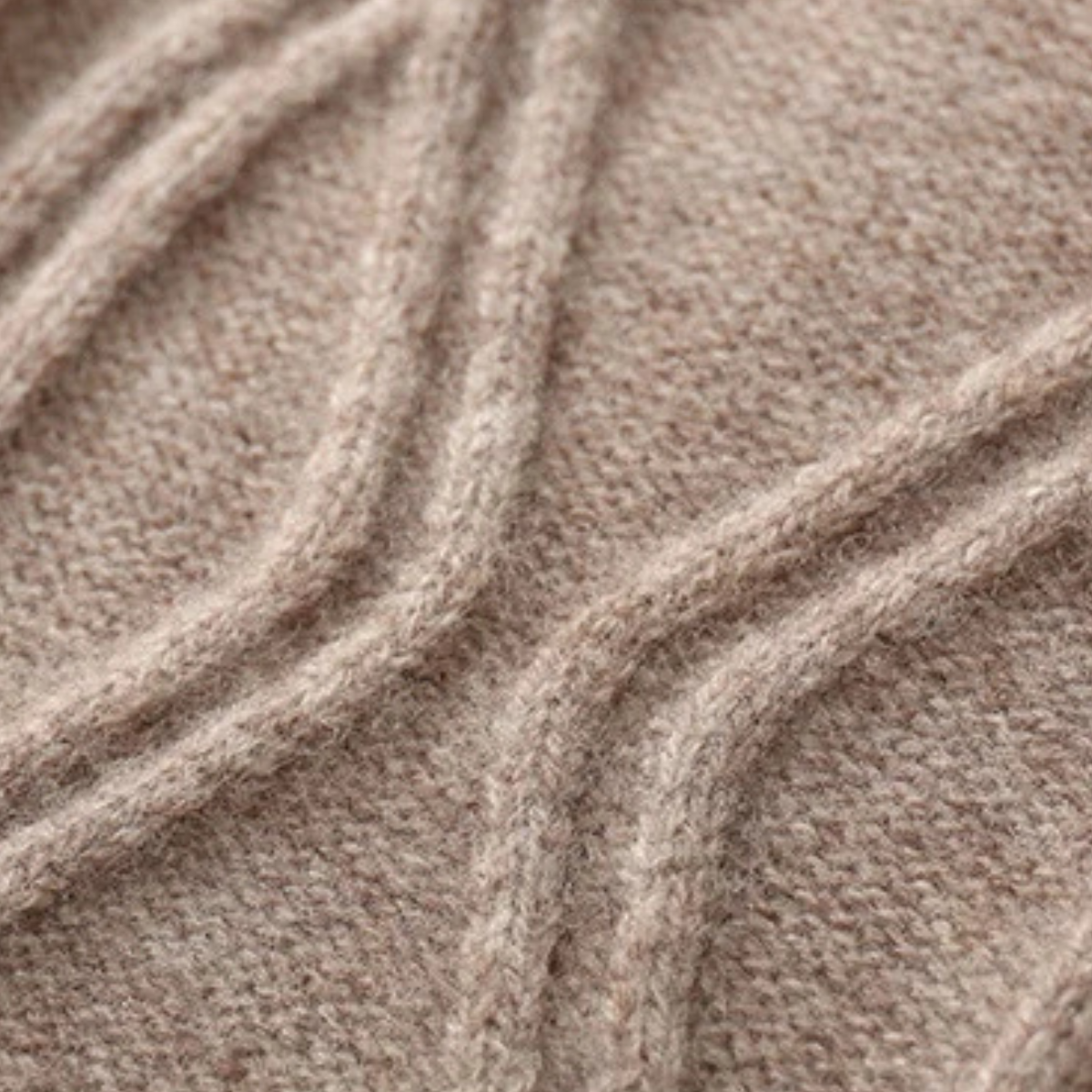 Soft Mens Cable Knit Cashmere Sweater
