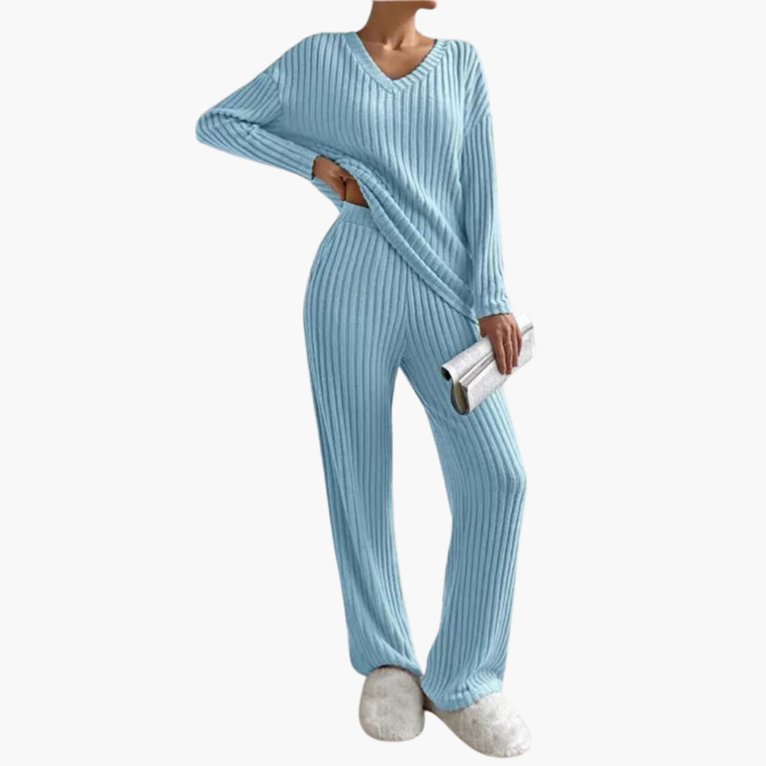 Comfy Women's V-Neck Ribbed Pajama Set