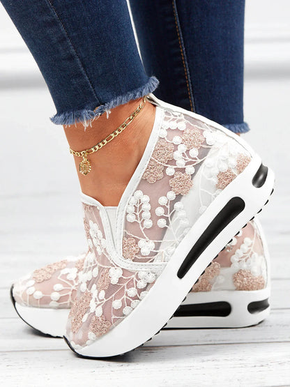 Casual Floral Sneakers for Women - Cushioned Platform Shoes