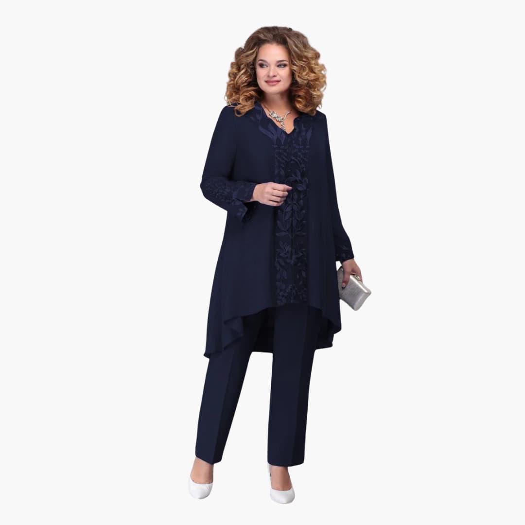 Tailored 3-Piece Ladies Business Suit