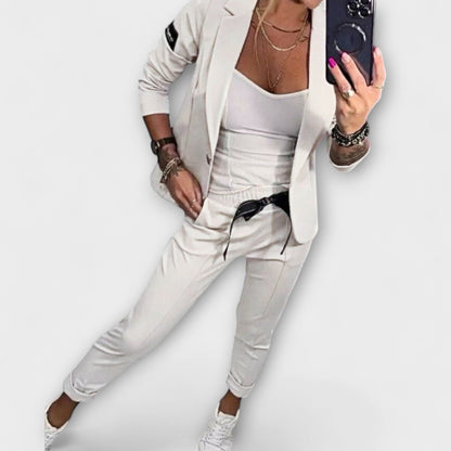 Stylish 3 Piece Women's Suit Set