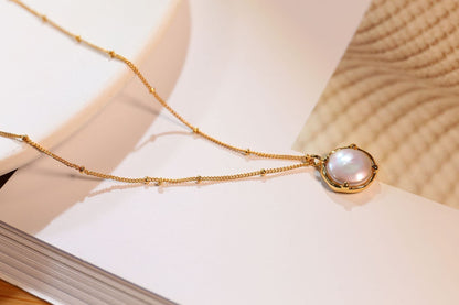 Luxurious Pearl Pendant Necklace, Sterling Silver, Gold Finish