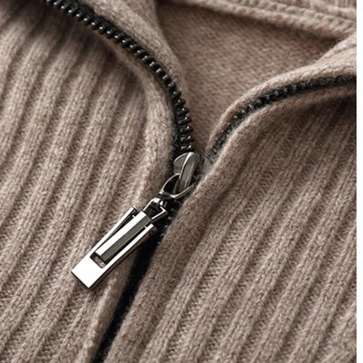Soft Mens Cable Knit Cashmere Sweater