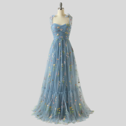Luxurious Lace Formal Evening Dress
