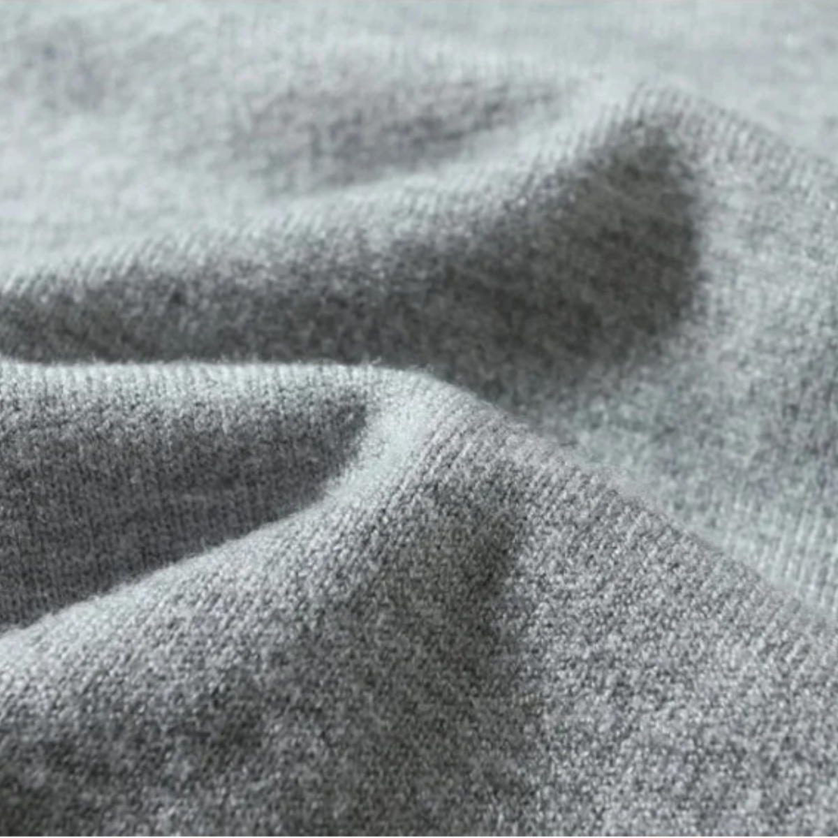Soft Men's Wool V Neck Sweater