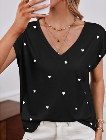 Casual Loose Fit Heart Pattern Blouse